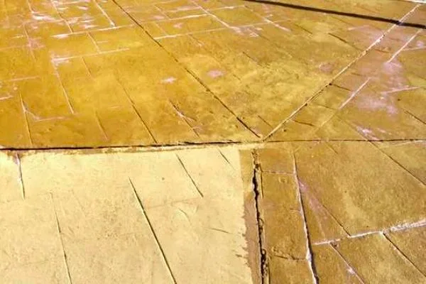 Reparación de grieta en pavimento de hormigón impreso en Bilbao